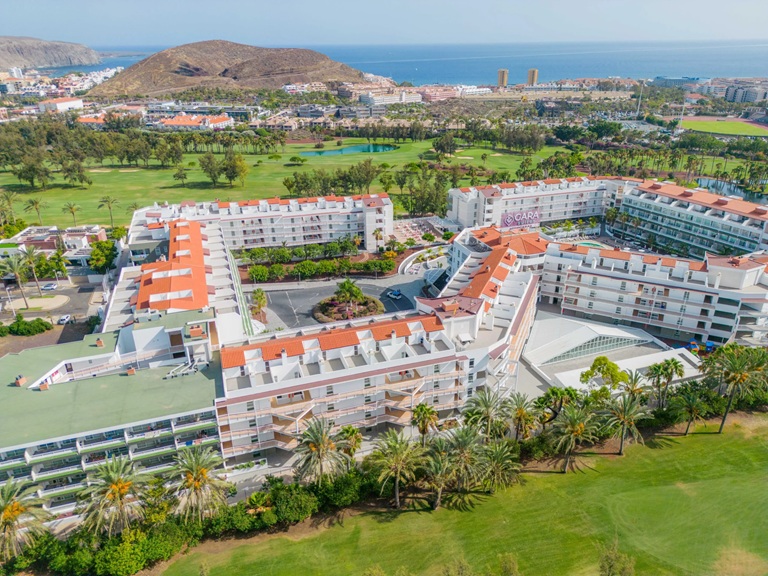 Gara Suites Golf & Spa 4*